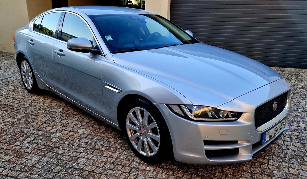 Jaguar XE 2.0 D Prestige Aut.