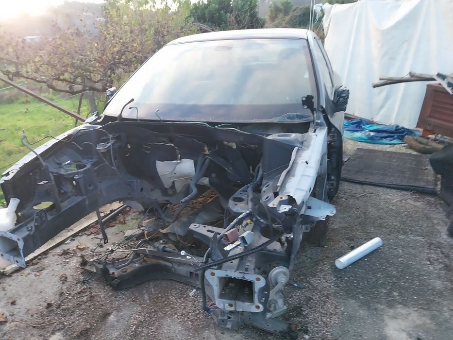 Carrocaria renault laguna 2