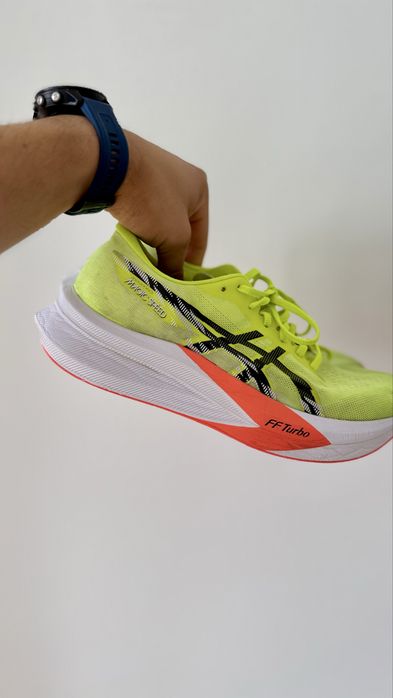 Asics Magic Speed 4