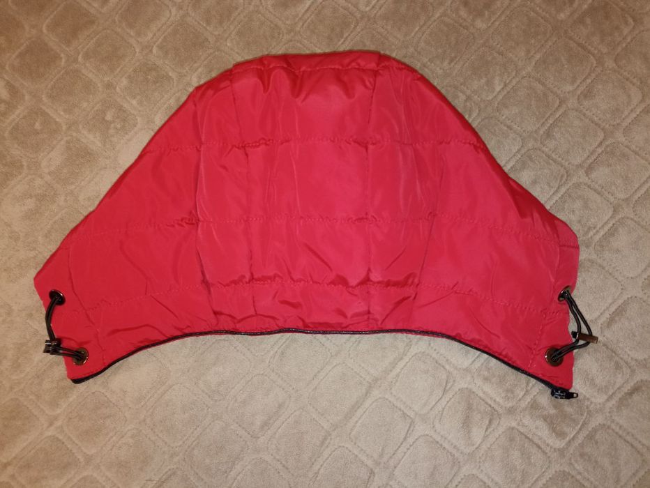 Жіноча тепла демісезонна куртка (б/в)