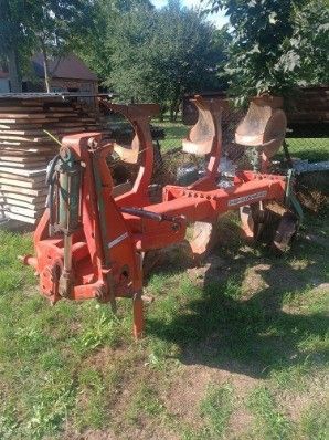 Pług obrotowy 3 skibowy 14" Kverneland