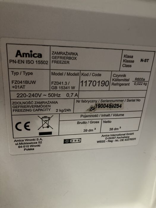 Mini zamrazarka Amica 38 l