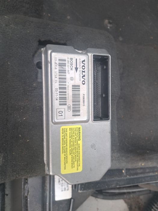 Блок управління модуль airbag volvo xc90 xc 90 i p30658913 02-14