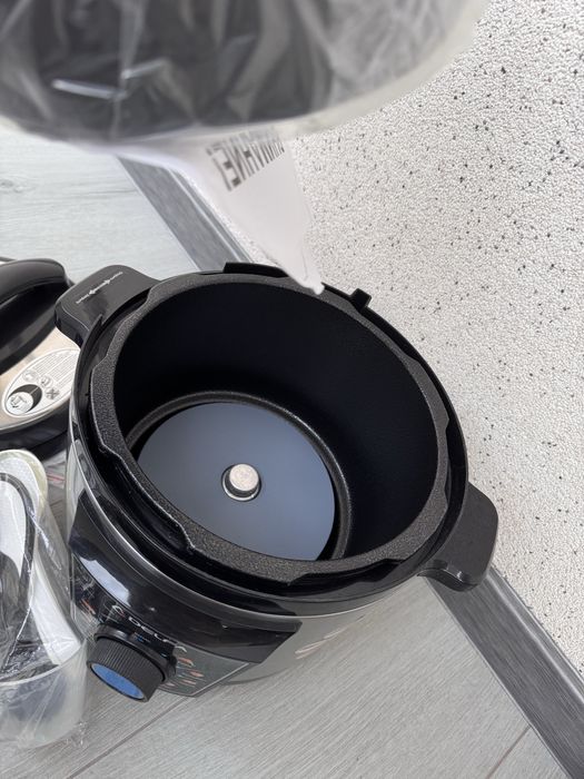 Продам мультиварка-скороварка Delfa DPC-11 нова