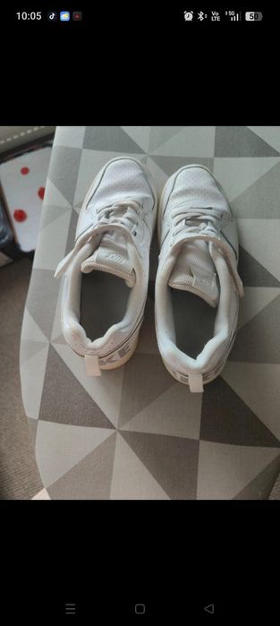 Buty Nike rozmiar 34