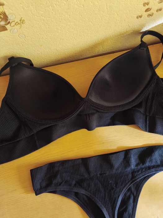 Комплект нижньої білизни