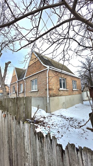 Терміновий Продаж по вул.Українська буд.20.