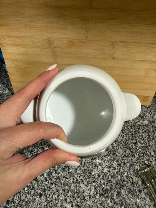 Conjunto de fondue em cerâmica com base em inox
