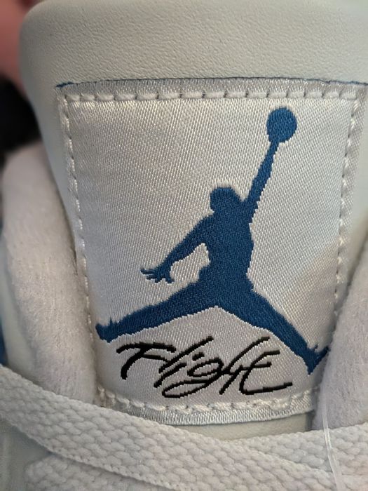 Nike Air Jordan 4 Military Blue