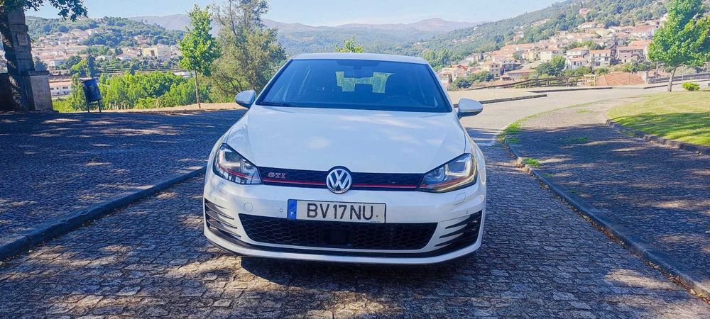 Golf 7 GTI Performance **Financiamento **