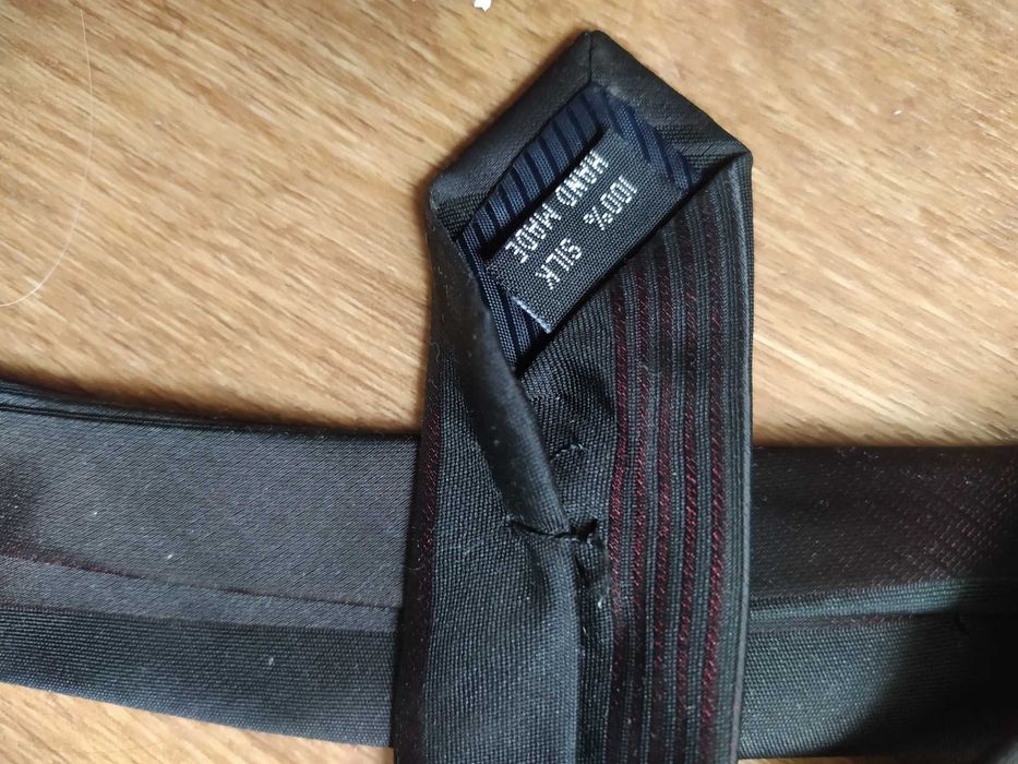 Продам импортные галстуки.