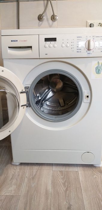 Продам стиральную машинку Bosch classixx5