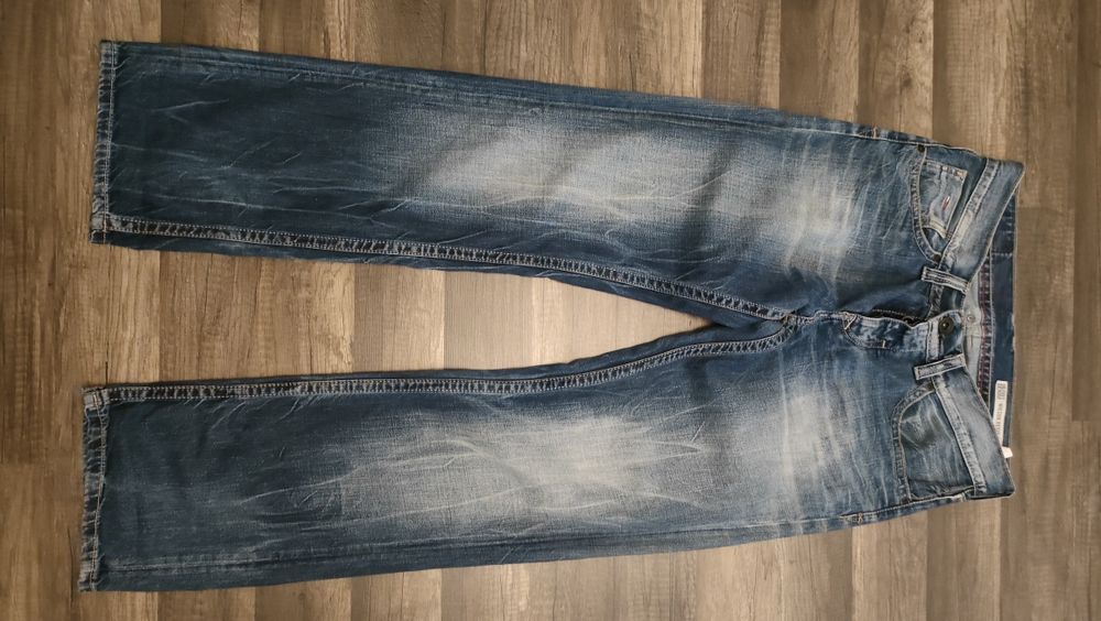 świetne jeansowe spodnie TOMMY HILFIGER 30/32