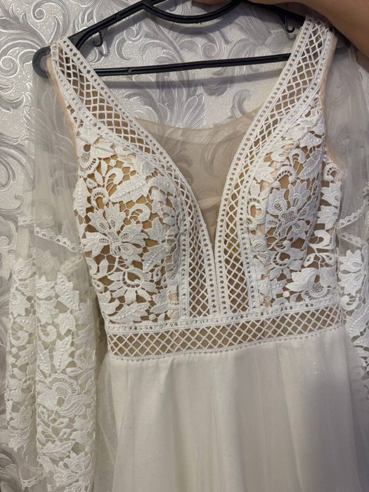 Весільна сукня в стилі бохо