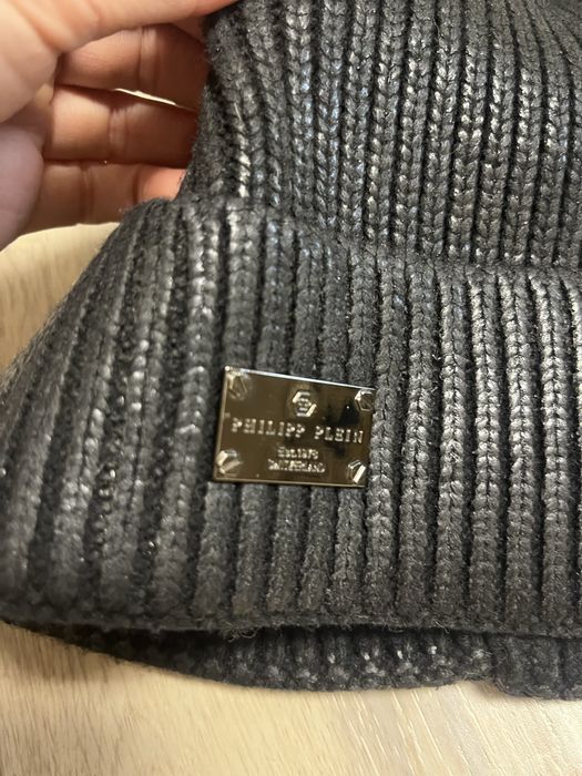Фірмова тепла шапка Philipp Plein з натуральним помпоном