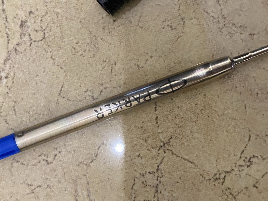 Ручка шариковая Parker