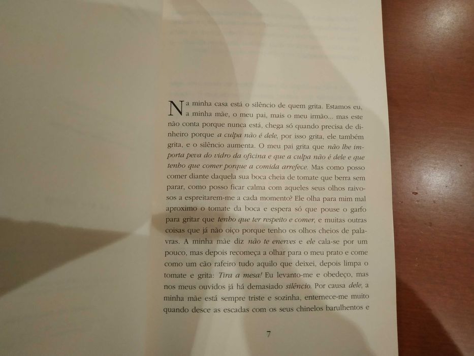 Livro "Olga", de Chiara Zocchi