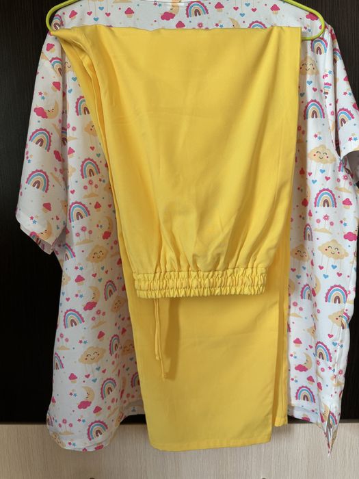 Медичний жіночий костюм L-XL