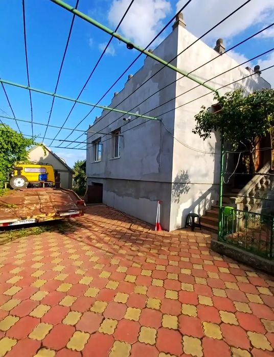 у продажу капітальний будинок
