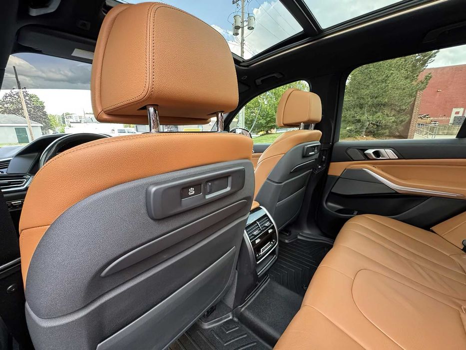 BMW X5 xDrive50i      2019