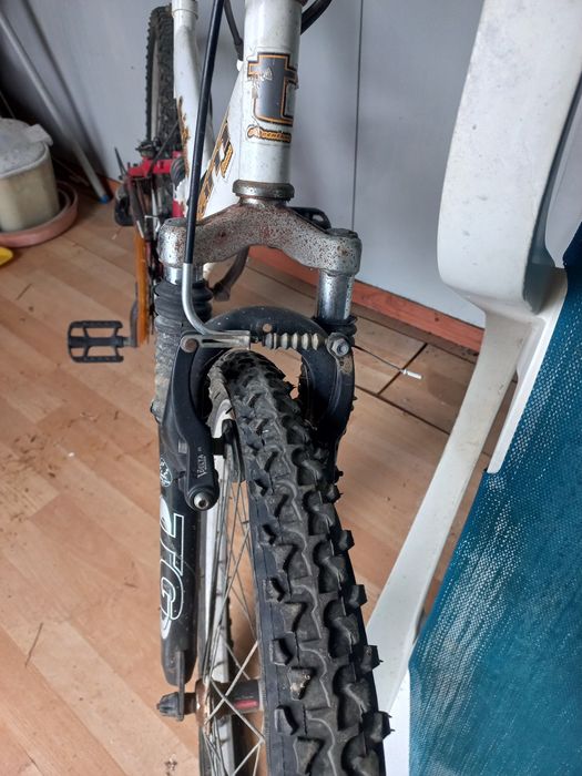 Bicicleta (shimano, revoshift)