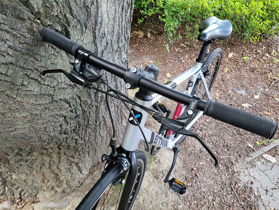 Triban 100 koła 28"rama20"  nówka!