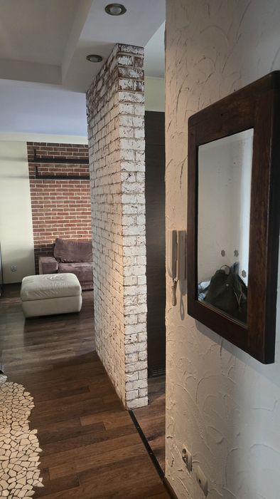 2 pokoje, 45m2, 1 pietro, windą, balkon