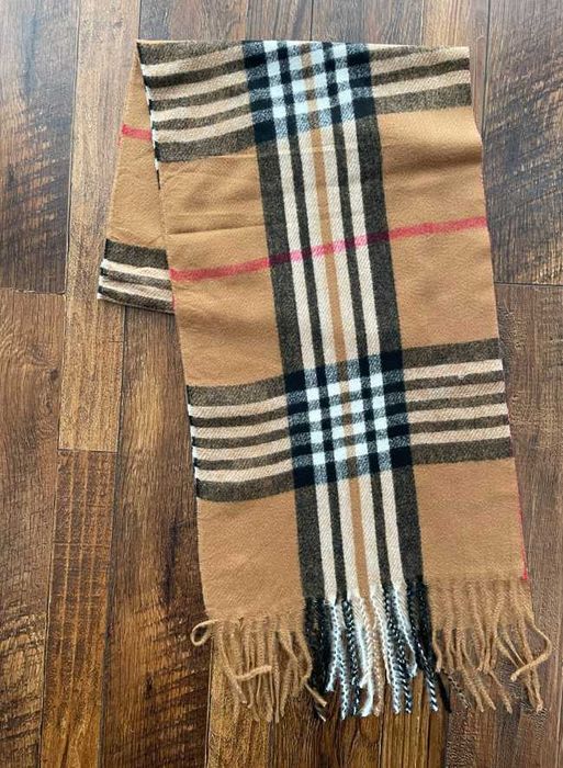 Шарф в стилі Burberry бежевий