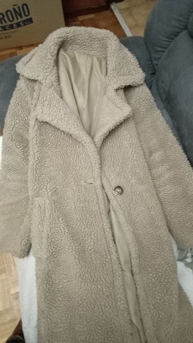 Casaco de pêlo bege