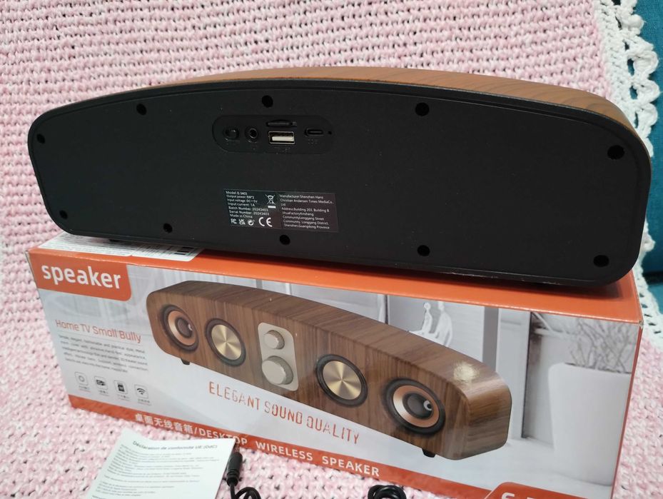 Для музыки и аудиокниг Блютуз / USB / AUX / SD-карта / Тюнер муз центр