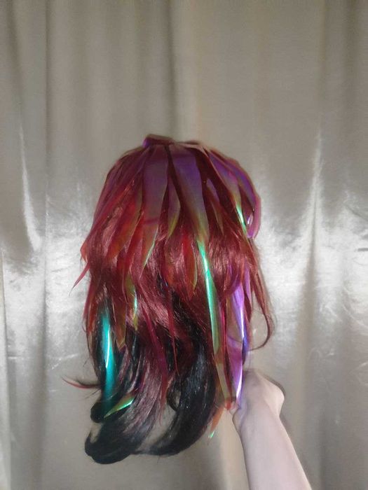 Перука на Кіновар, аніме Країна Самоцвітів