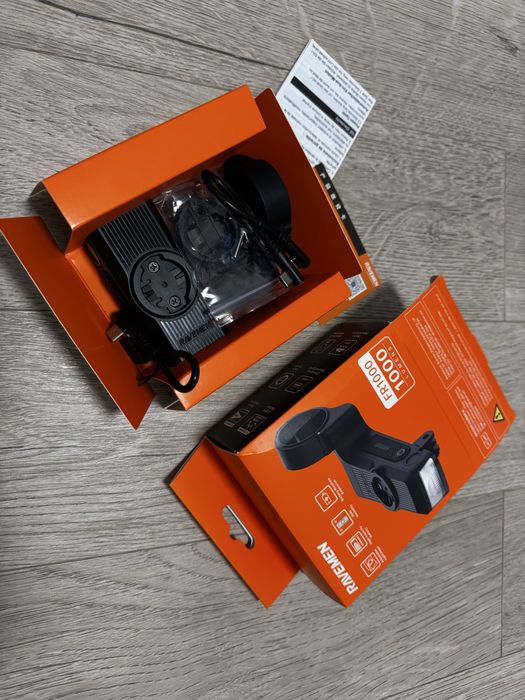 Lampka rowerowa Ravemen FR1000