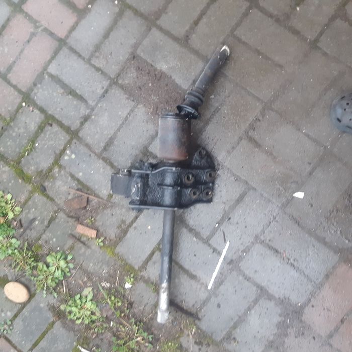 Піввісь ,вакум ло рено мастер 2, молдінги,