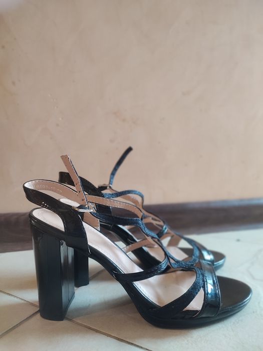 Buty na lato. Sandały na wysokim obcasie. High heels, pool dance