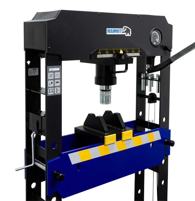 Prensa Pneumática 45 ton c/ manómetro e bomba. Altura ajustável JL20