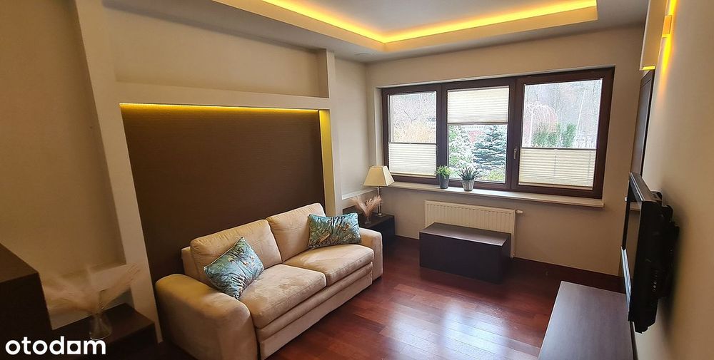 wolnostojący Strzeniówka 277m2 działka 2000m2 -LAS-SPOKÓJ-BEZPOŚREDNIO