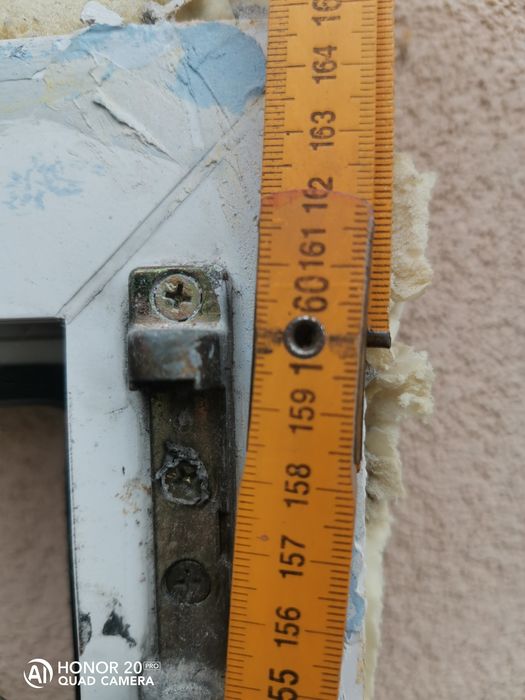 okno z roletom z odzysku