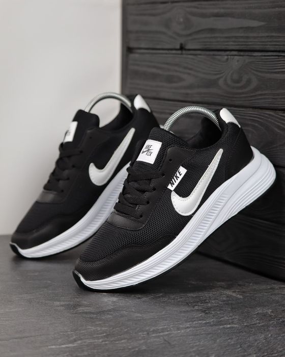 Кросівки Кроссовки Nike NIKE R2X Black White Чёрный Белый Чорний Білий Кросовки демісезон