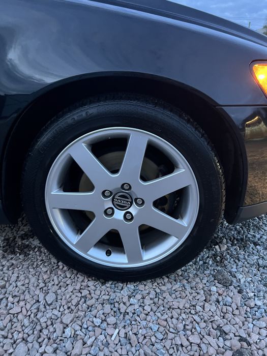 Продам Volvo V50 2.0 для військових