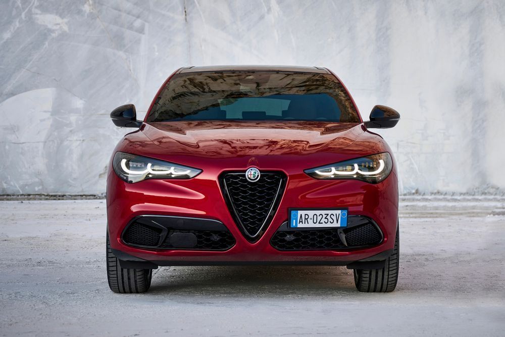 Alfa Romeo Stelvio ver-2-2-d-sprint-at8