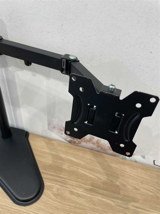 Stojak z uchwytami na dwa monitory 17-27"
