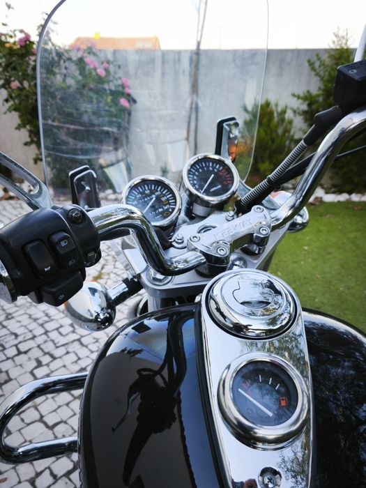 Keeway Superlight 125