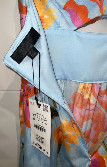 Zara sukienka w piękny kwiatowy wzór r.  XS