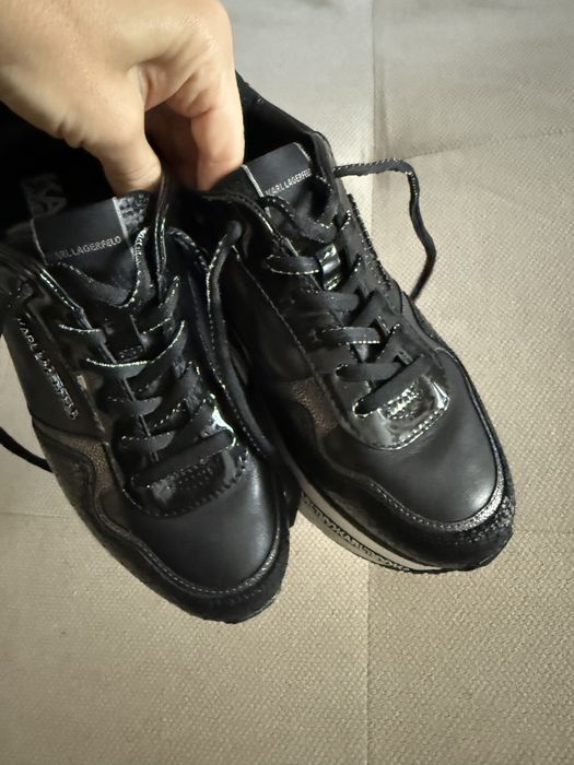 Шкіряні кросівки Karl Lagerfeld VELOCITA MAX