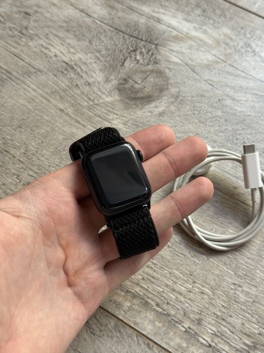 Apple Watch SE 2 40mm Bateria 90%
