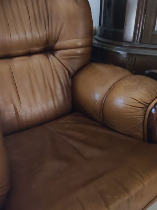 Sofá cama e dois cadeirões
