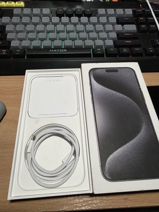 Кабель iphone tape c