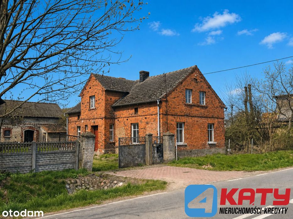 Dom z potencjałem + budynki gospodarcze | spokojna okolica | Zamysłów