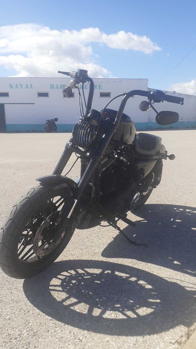 Harley Davidson  Roadster 1200