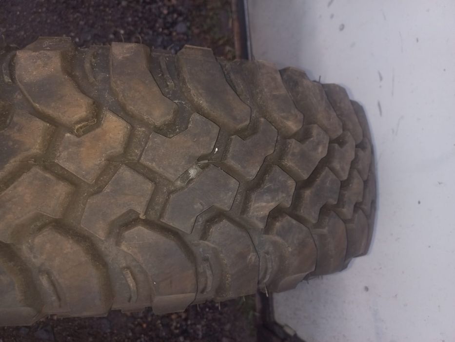 Продам резину Форвард Сафарі 540